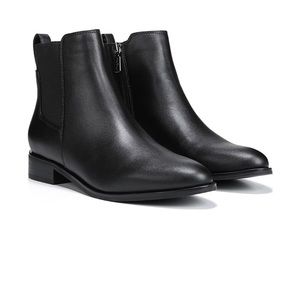 BNIB Blondo Callie Waterproof Leather Chelsea Boot